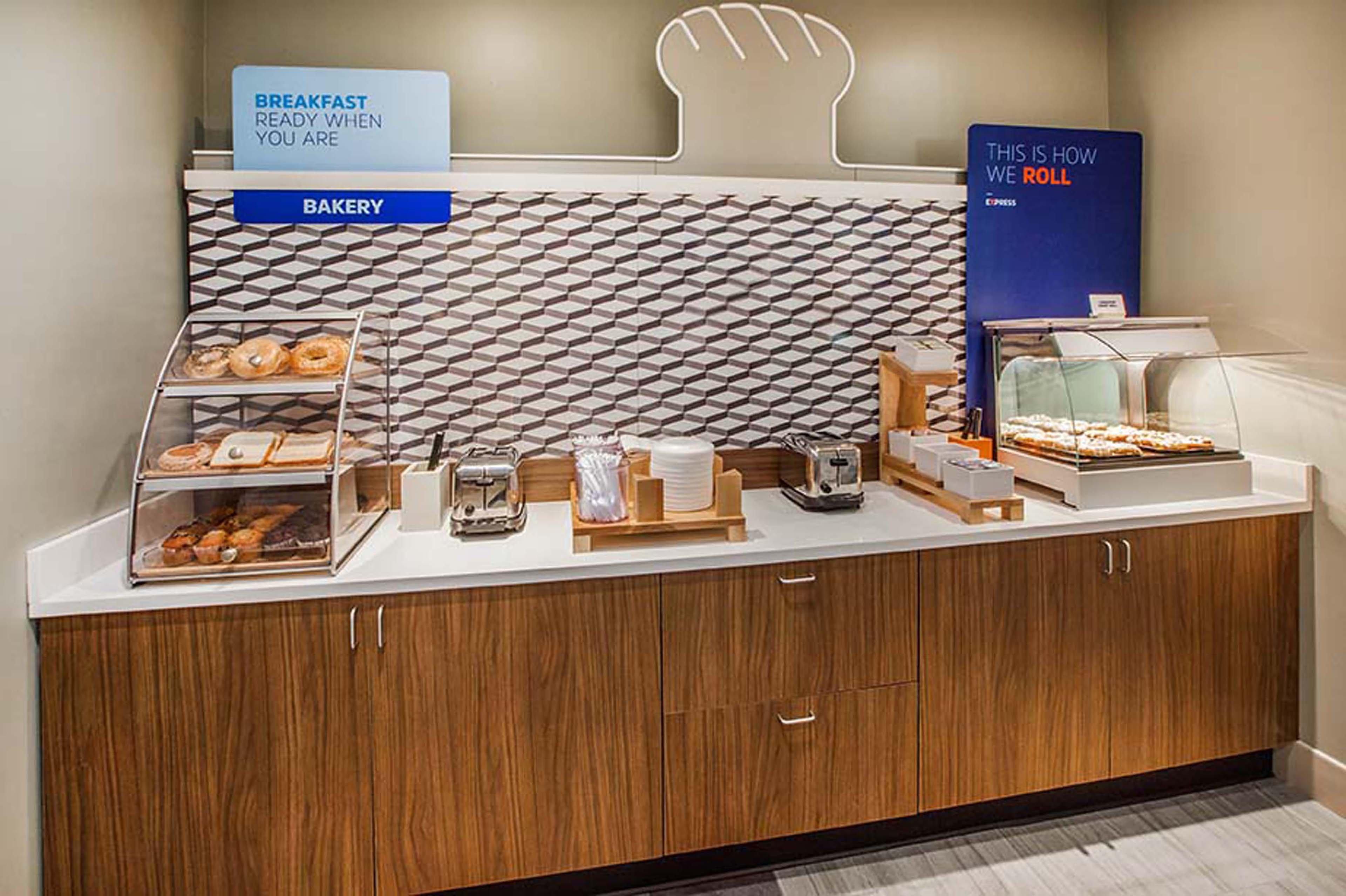 Holiday Inn Express Pittsburgh - Munhall By Ihg מראה חיצוני תמונה