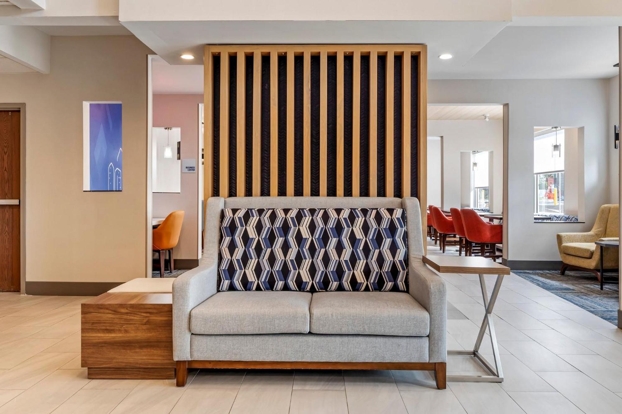 Holiday Inn Express Pittsburgh - Munhall By Ihg מראה חיצוני תמונה