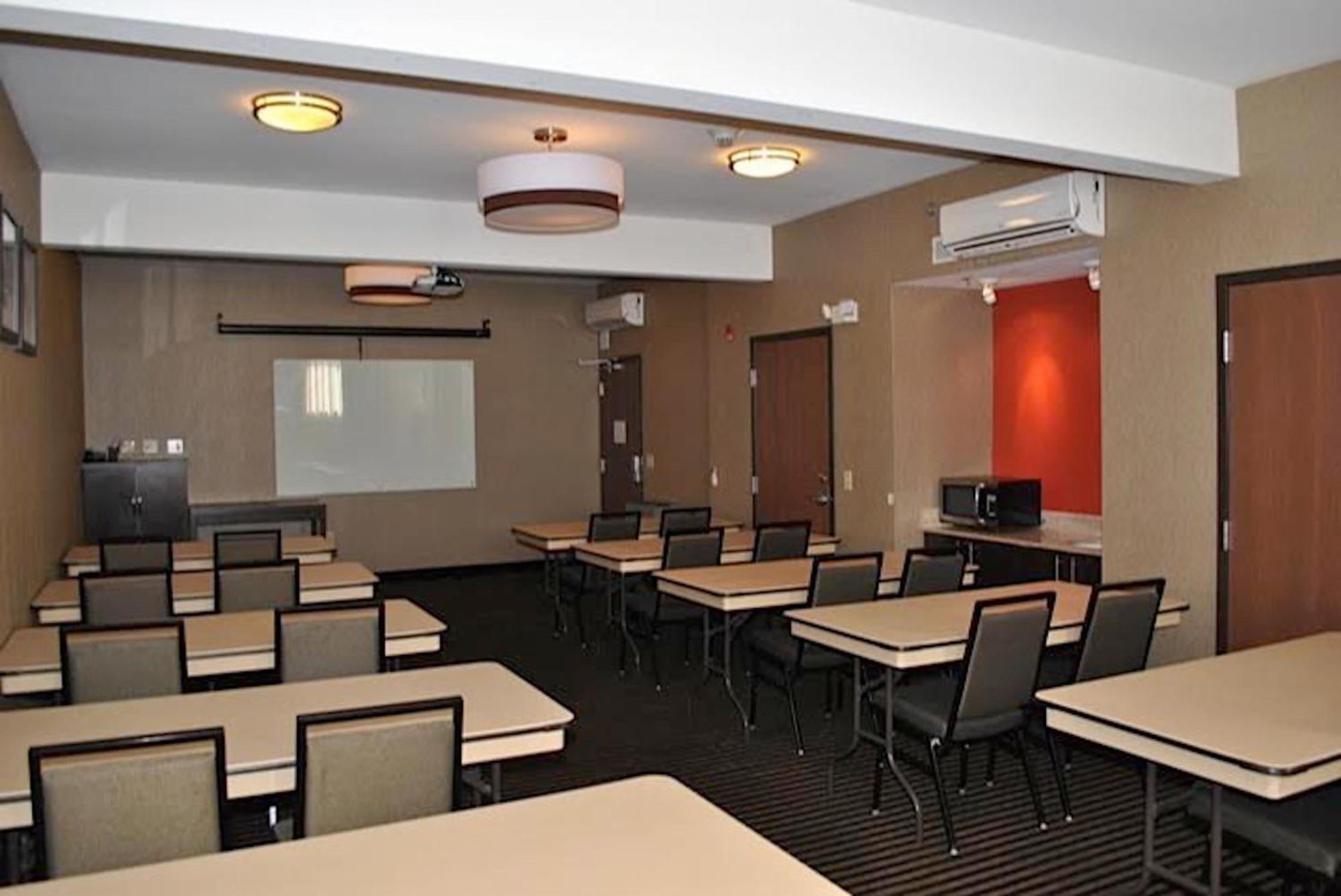Holiday Inn Express Pittsburgh - Munhall By Ihg מראה חיצוני תמונה
