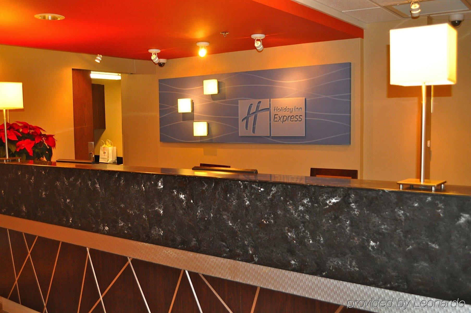 Holiday Inn Express Pittsburgh - Munhall By Ihg מראה פנימי תמונה